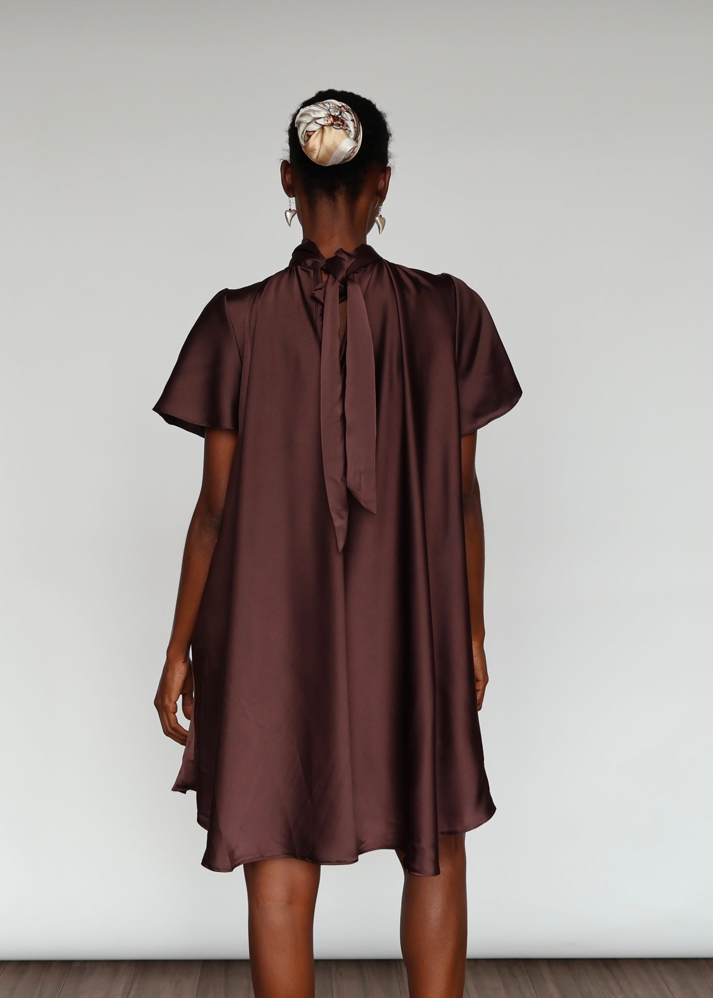 Nawiri Silky Crepe - Chocolate Brown