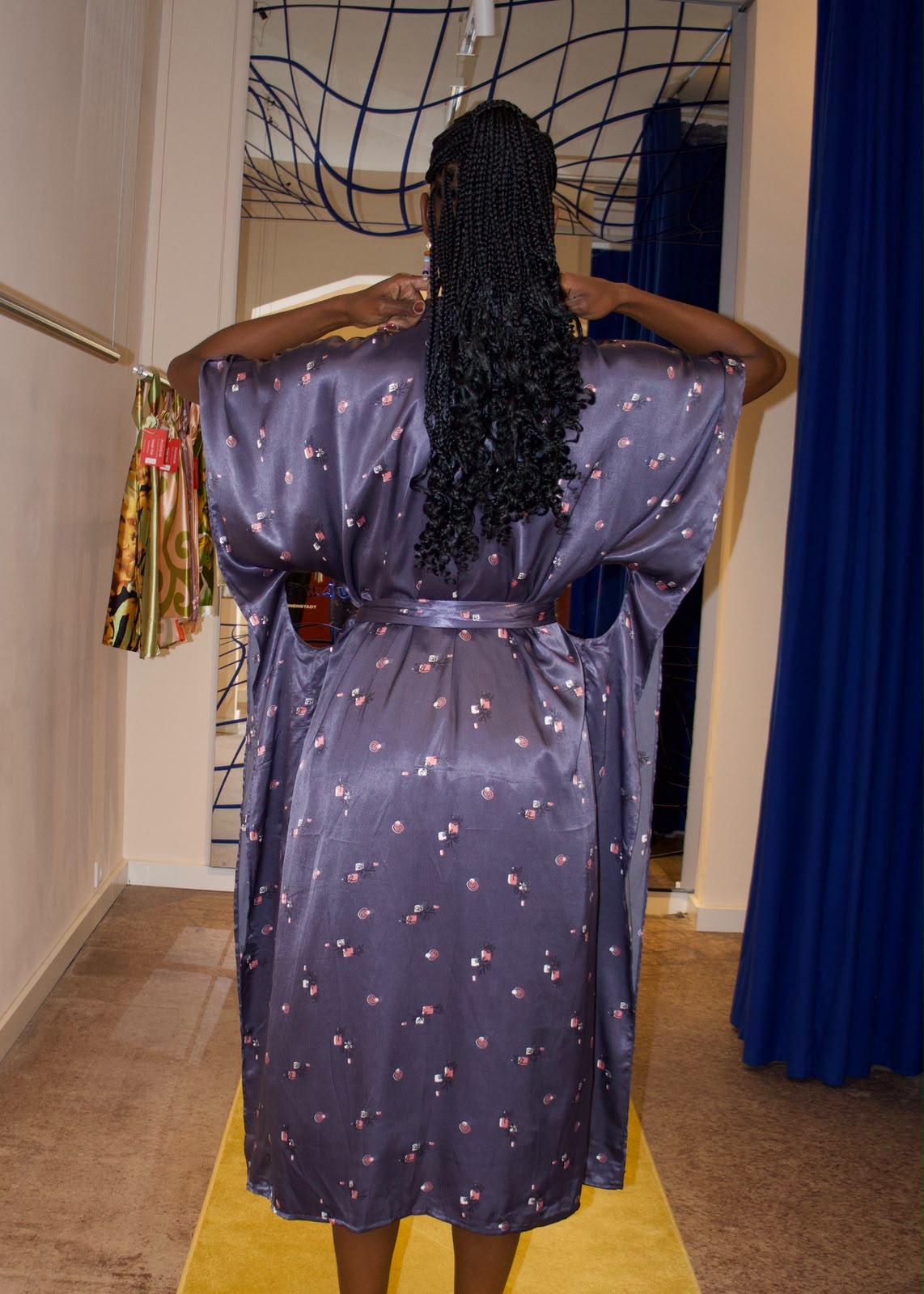 VICTORIA BLOOM KIMONO
